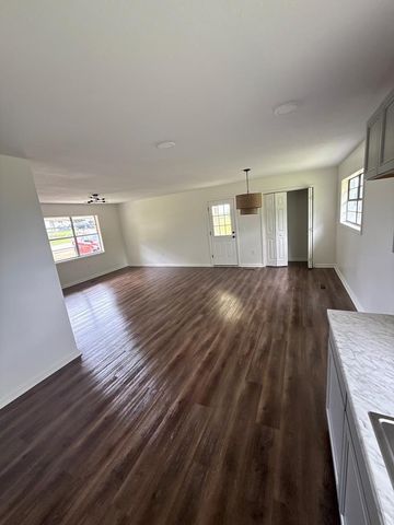 1123 Mccardle, Kinsey, AL 36303