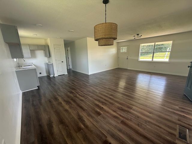 1123 Mccardle, Kinsey, AL 36303