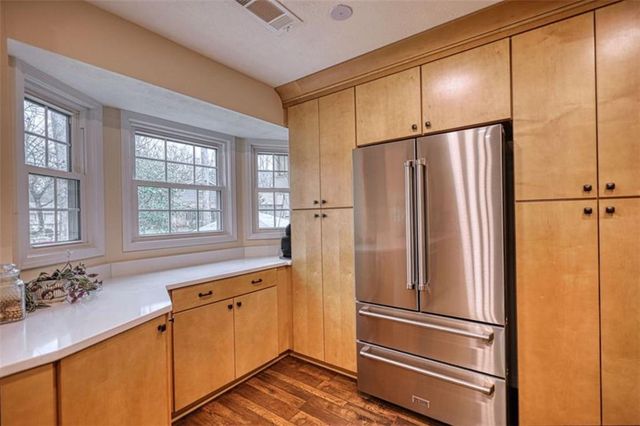 832 Sweet Briar SE Lane, Conyers, GA 30094