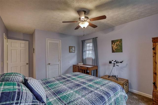 832 Sweet Briar SE Lane, Conyers, GA 30094