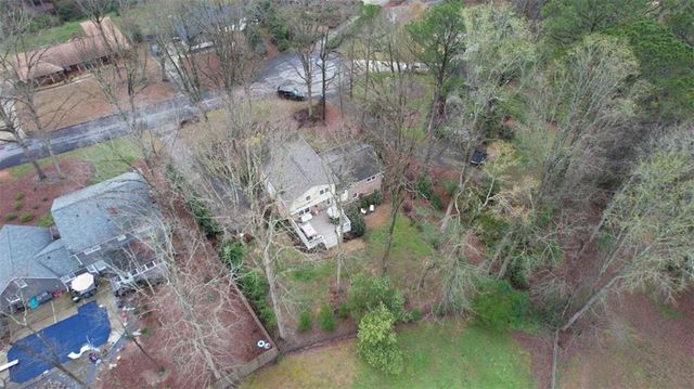 832 Sweet Briar SE Lane, Conyers, GA 30094