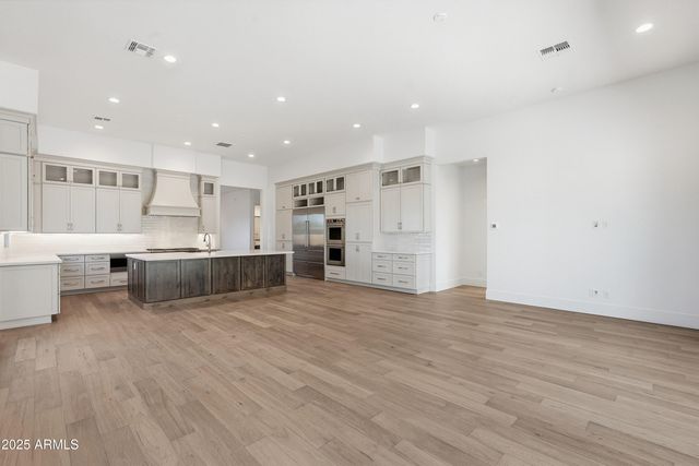 3326 S STUART Court, Gilbert, AZ 85297