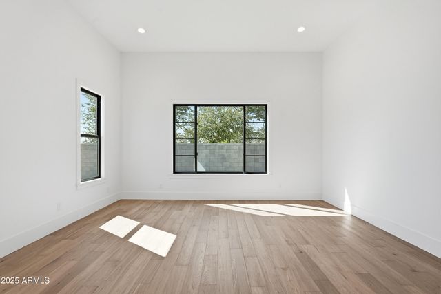 3326 S STUART Court, Gilbert, AZ 85297