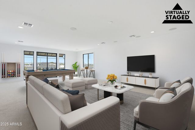 3326 S STUART Court, Gilbert, AZ 85297