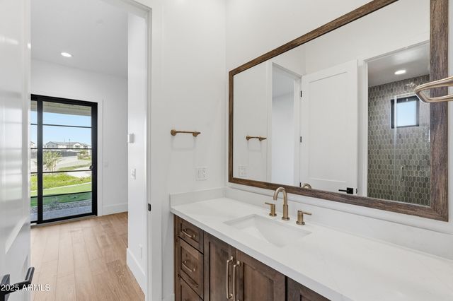 3326 S STUART Court, Gilbert, AZ 85297