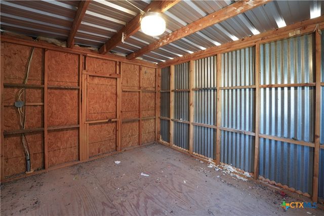 226 Thornton Street, Gonzales, TX 78629