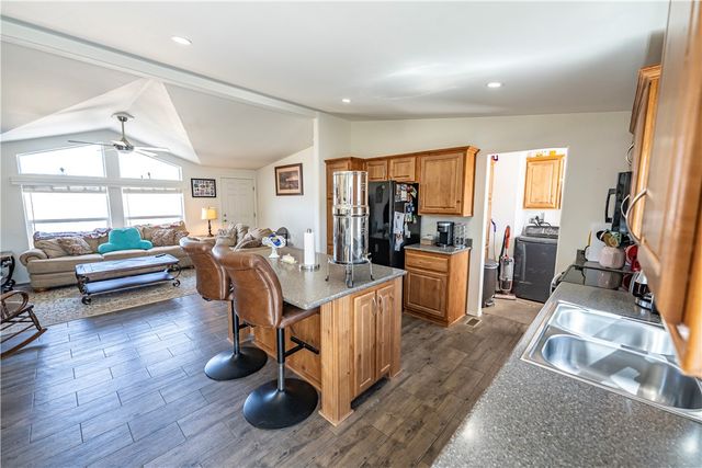 30840 N Sandy Point Dr Drive, Meadview, AZ 86444