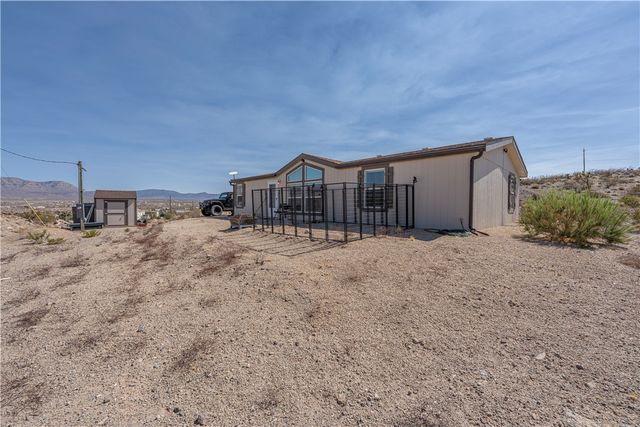 30840 N Sandy Point Dr Drive, Meadview, AZ 86444
