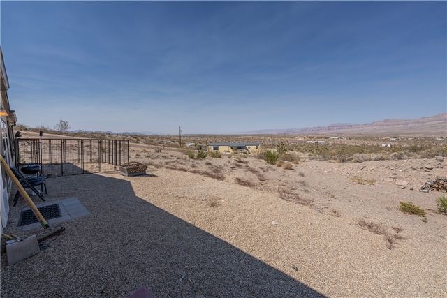 30840 N Sandy Point Dr Drive, Meadview, AZ 86444