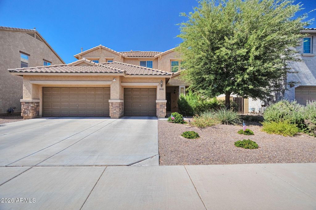 18004 W DIANA Avenue, Waddell, AZ 85355