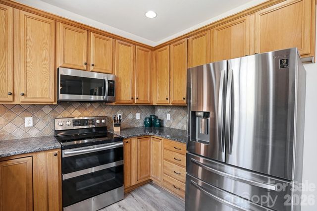 10056 Paisley Drive, Charlotte, NC 28269