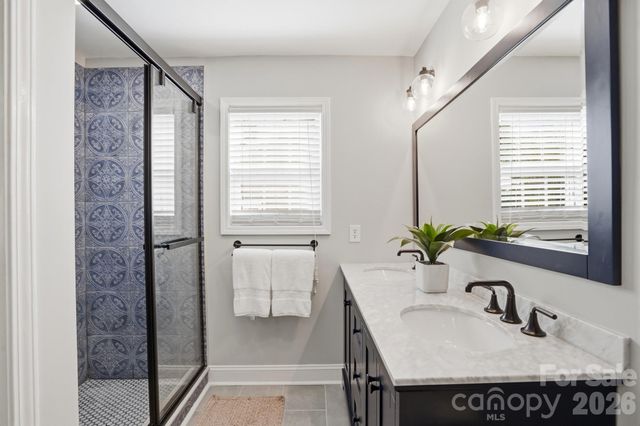 10056 Paisley Drive, Charlotte, NC 28269