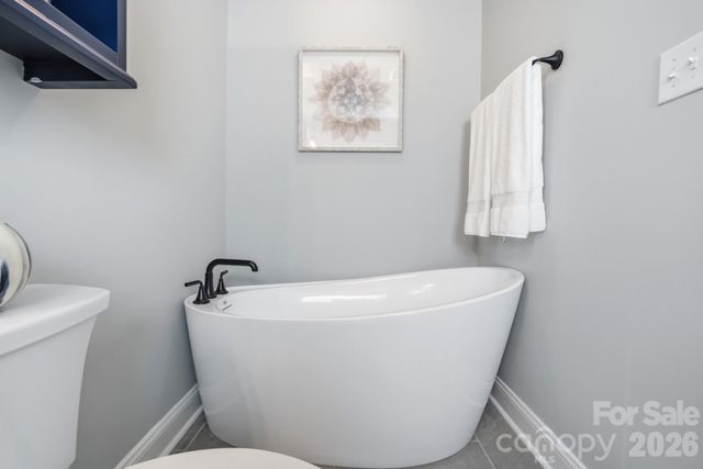 10056 Paisley Drive, Charlotte, NC 28269