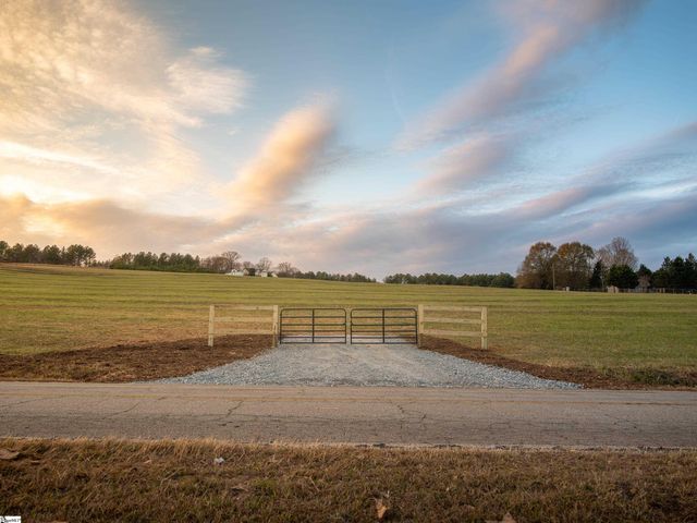 04 Concord Church Road, Pickens, SC 29671