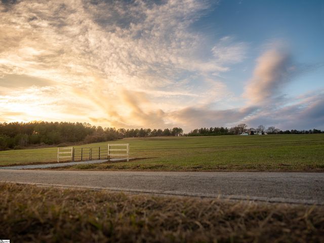 04 Concord Church Road, Pickens, SC 29671