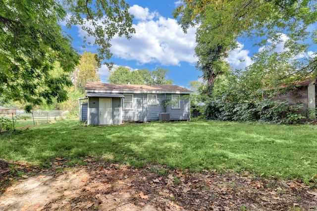 7438 Bywood Street, Houston, TX 77028