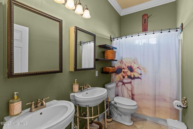 1030 Calabash Road NW, Calabash, NC 28467