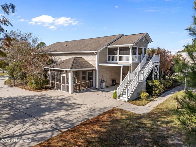 1030 Calabash Road NW, Calabash, NC 28467