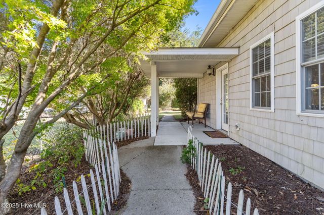 1030 Calabash Road NW, Calabash, NC 28467