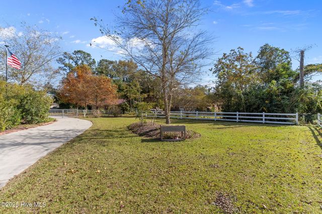 1030 Calabash Road NW, Calabash, NC 28467