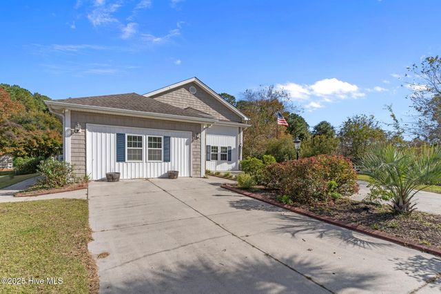 1030 Calabash Road NW, Calabash, NC 28467