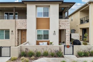 27230 Red Willow Court, Valencia, CA 91381