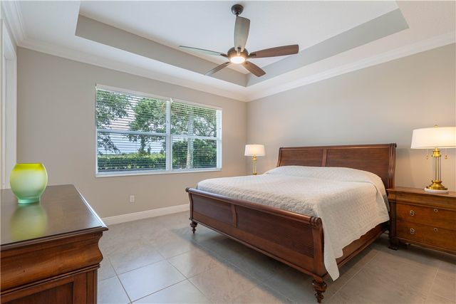 8245 Halbert Lane, Vero Beach, FL 32968