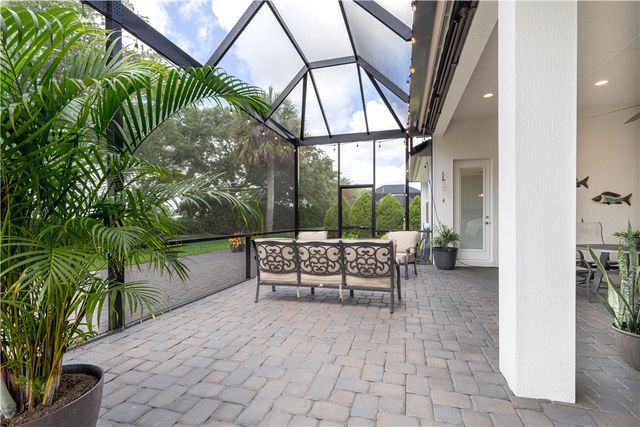 8245 Halbert Lane, Vero Beach, FL 32968