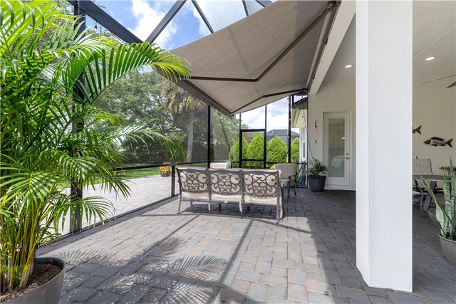 8245 Halbert Lane, Vero Beach, FL 32968