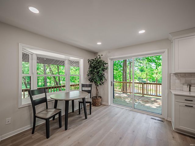 4921 Hoelscher Boulevard, Evansville, IN 47712