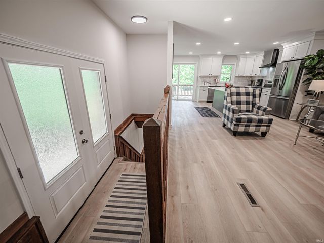 4921 Hoelscher Boulevard, Evansville, IN 47712
