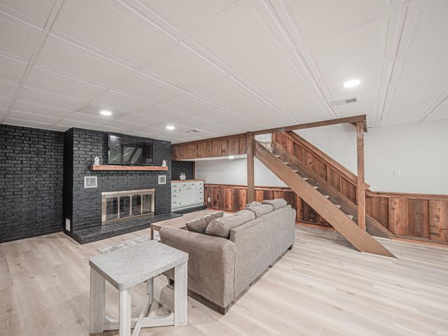 4921 Hoelscher Boulevard, Evansville, IN 47712
