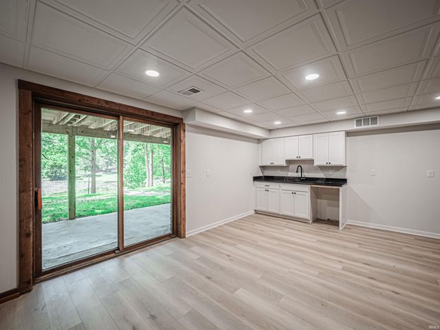 4921 Hoelscher Boulevard, Evansville, IN 47712