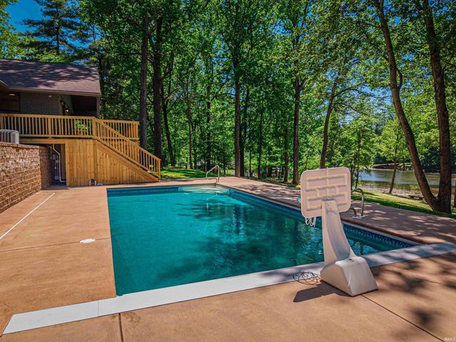 4921 Hoelscher Boulevard, Evansville, IN 47712