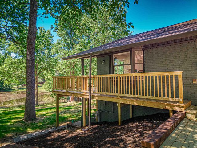 4921 Hoelscher Boulevard, Evansville, IN 47712