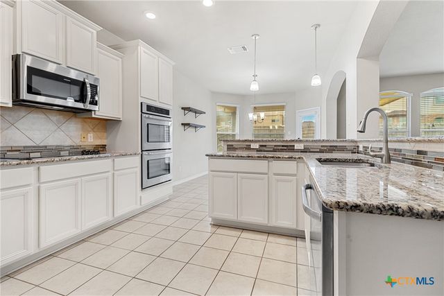 812 Valentino Drive, Harker Heights, TX 76548