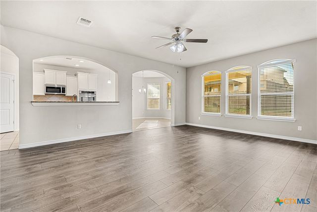 812 Valentino Drive, Harker Heights, TX 76548