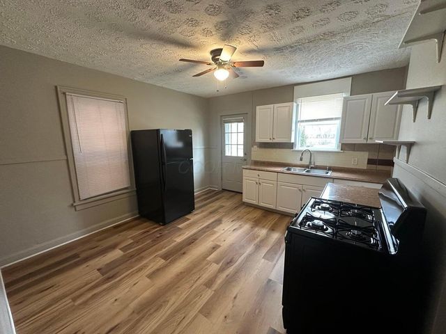 890 E Livingston Avenue, 892, Columbus, OH 43205