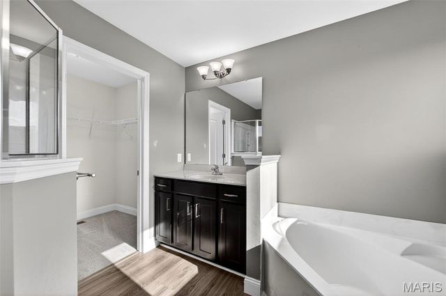 141 Central Park Avenue, Wentzville, MO 63385