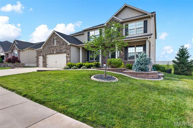 141 Central Park Avenue, Wentzville, MO 63385