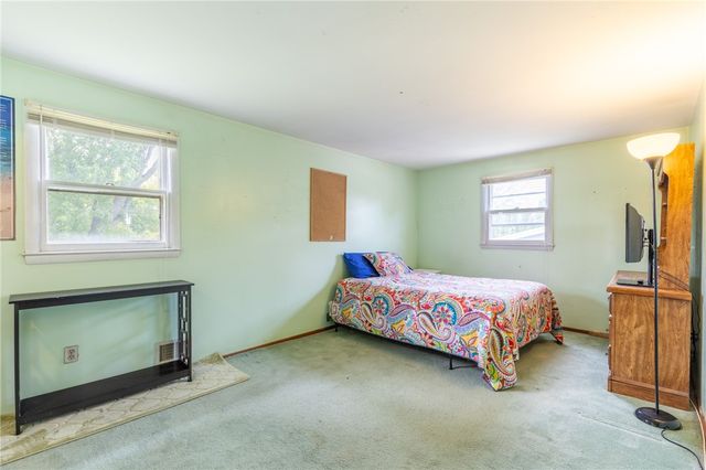 28 Fallingwood Terrace, Greece, NY 14612