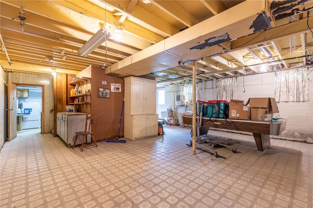 28 Fallingwood Terrace, Greece, NY 14612