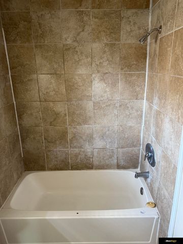 2504 Hartman Avenue, Omaha, NE 68111