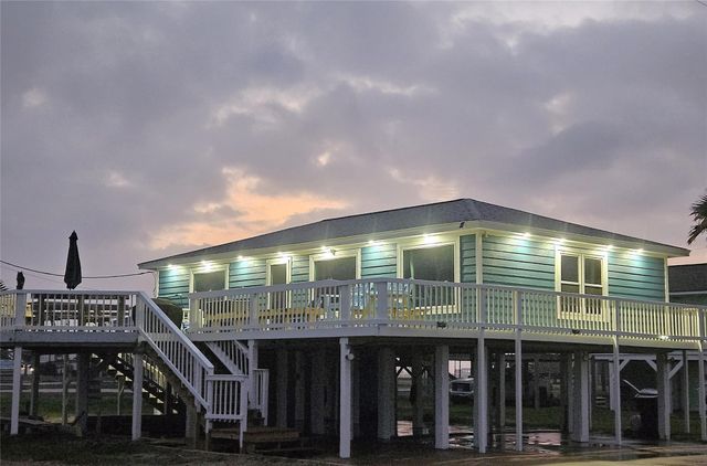 27478 Fm 457, Sargent, TX 77414