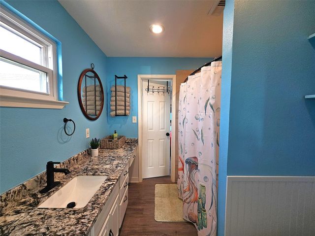 27478 Fm 457, Sargent, TX 77414