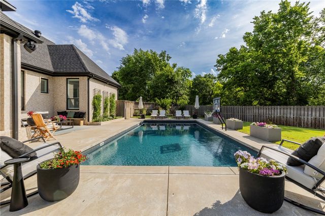 4351 Saint Albans Street, Springdale, AR 72764