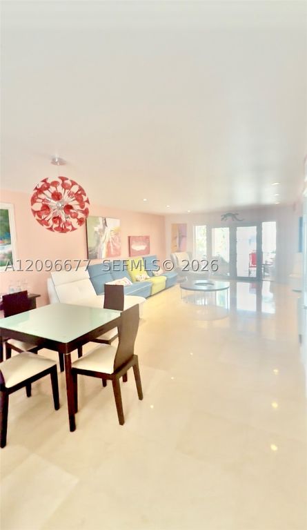 Image 19 of property listing at 2039 NE 123rd St, North Miami, FL 33181