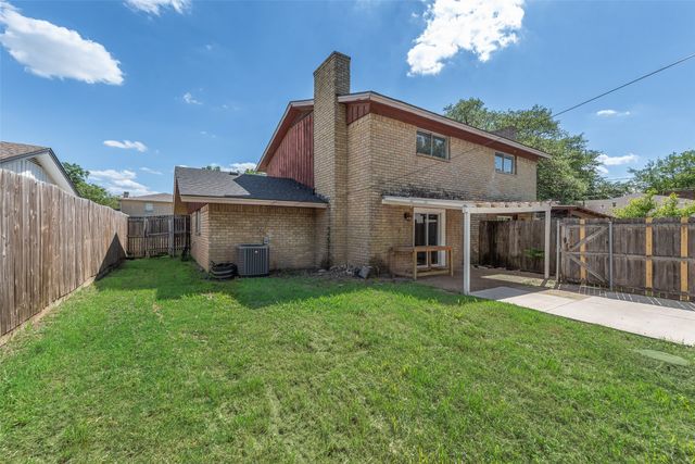 15817 El Estado Drive, Dallas, TX 75248
