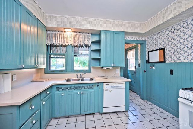 1039 Richwood Avenue, Cincinnati, OH 45208