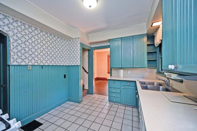1039 Richwood Avenue, Cincinnati, OH 45208